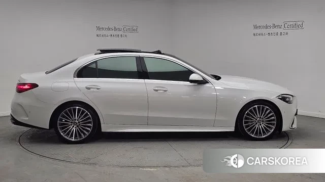 Mercedes-Benz C-Class W206 2023 Белый из Кореи, фото 2