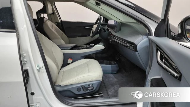 Kia EV6 2023 Белый из Кореи, фото 2