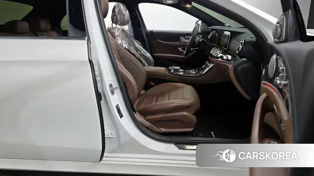 Mercedes-Benz E-Class W213 id 3494508 из Кореи 2