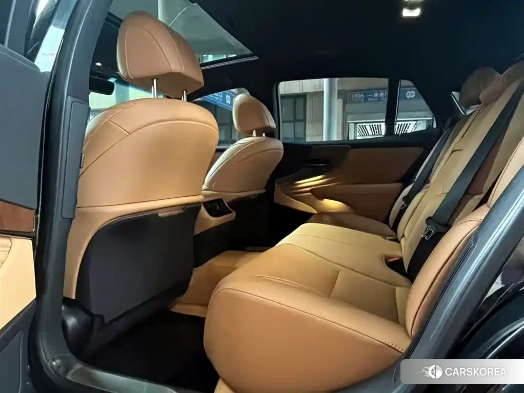 Lexus LS 2022 Черный из Китая, фото 2
