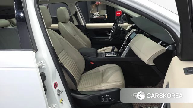 Land Rover Discovery Sports 2nd Generation 2021 Белый из Кореи, фото 2