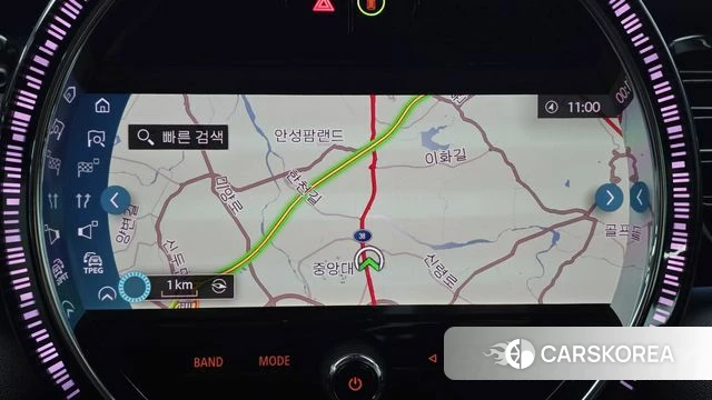 Mini Cooper 2024 Черный из Кореи, фото 2