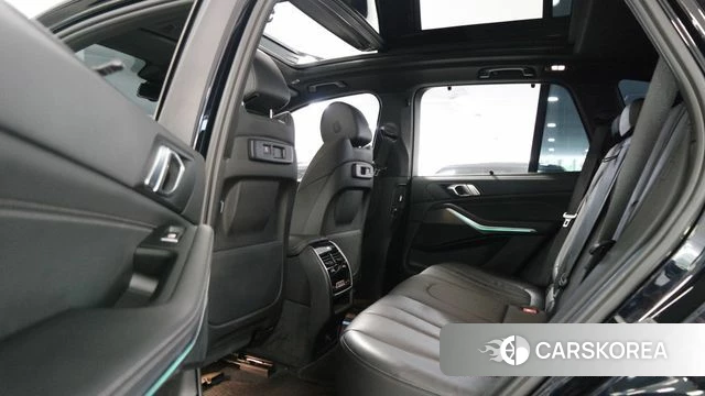 BMW X5 (G05) 2022 Черный из Кореи, фото 2