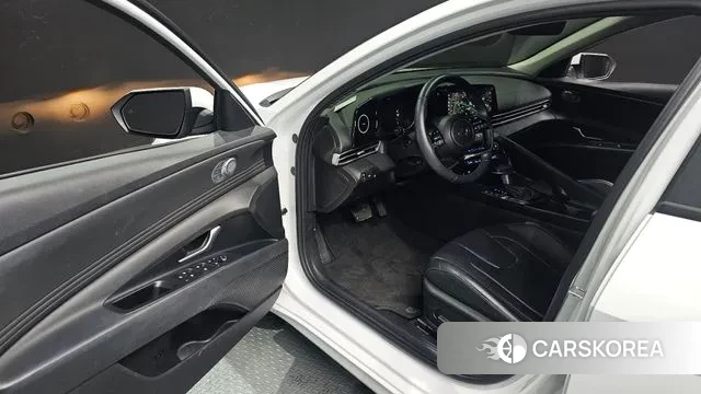 Hyundai Avante (CN7) 2022 Белый из Кореи, фото 2