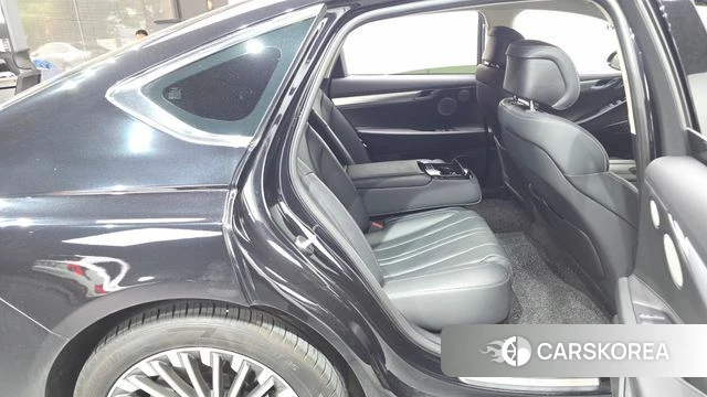 Genesis Electrified G80 (RG3) 2021 Черный из Кореи, фото 2