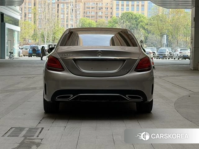 Mercedes-Benz Class C 2021 Серебристо-серый из Китая, фото 2
