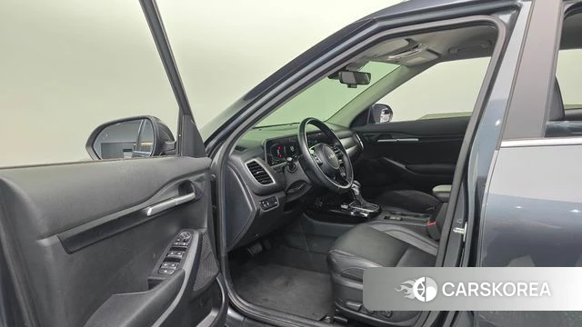 Kia The New Seltos 2023 Серый из Кореи, фото 2