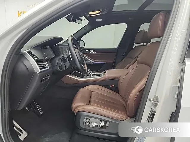 BMW X5 (G05) 2021 Белый из Кореи, фото 2