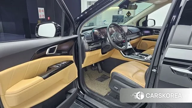 Kia Carnival 4th generation 2021 Черный из Кореи, фото 2