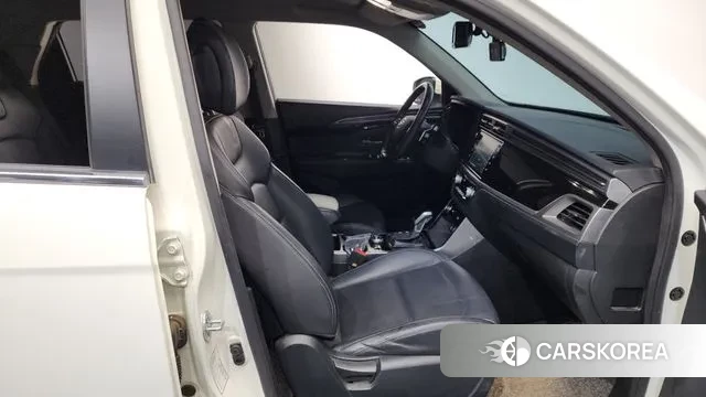 Ssangyong Beautiful Korando 2021 Белый из Кореи, фото 2