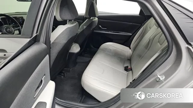 Hyundai Avante Hybrid (CN7) 2022 Серый из Кореи, фото 2