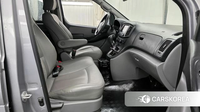 Hyundai The New Grand Starex 2019 Серебряный из Кореи, фото 2