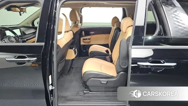 Kia Carnival 4th generation 2022 Черный из Кореи, фото 2