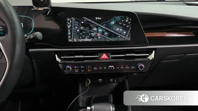 Kia Di Ol Nu Niro 2022 Белый из Кореи, фото 2