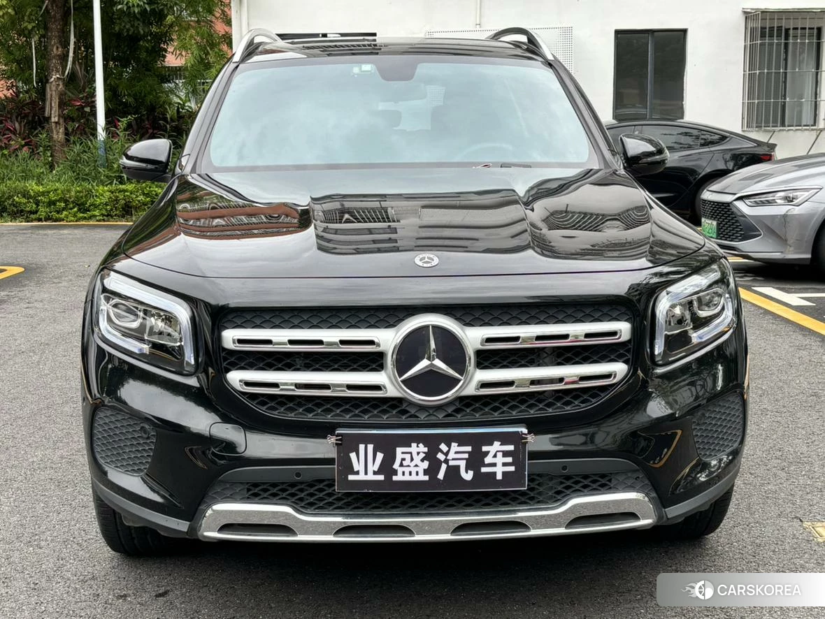 Mercedes-Benz GLB 2021 Черный из Китая, фото 2
