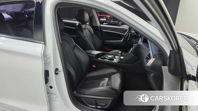 Genesis G70 2018 Белый из Кореи, фото 2
