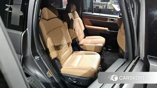 Hyundai Santa Fe (MX5) 2024 Серый из Кореи, фото 2