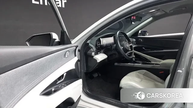 Hyundai Avante (CN7) 2022 Серый из Кореи, фото 2