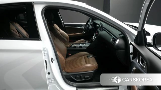 Genesis G70 2018 Белый из Кореи, фото 2