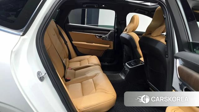 Volvo S90 2022 Белый из Кореи, фото 2