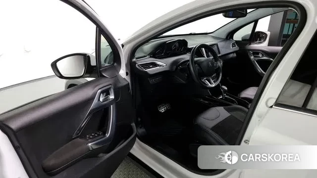 Peugeot 2008 2019 Белый из Кореи, фото 2