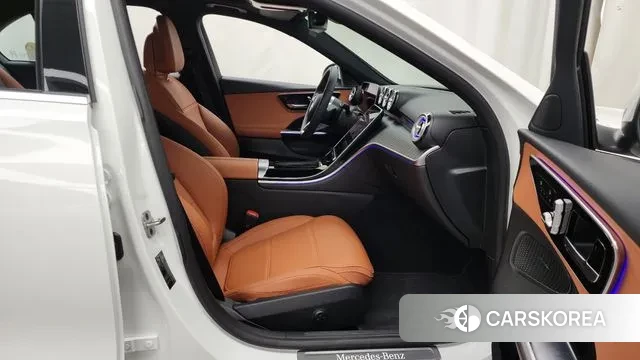 Mercedes-Benz C-Class W206 2025 Белый из Кореи, фото 2