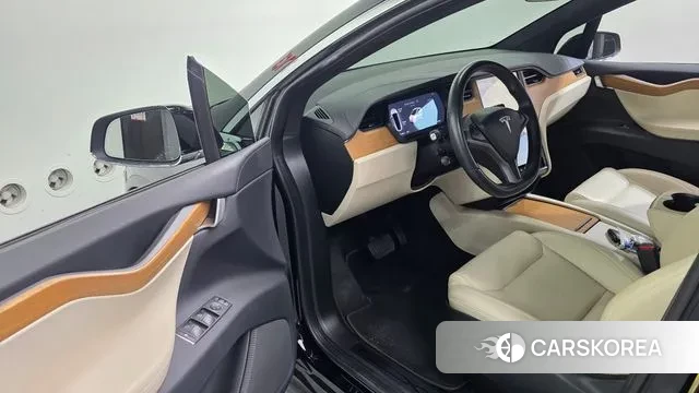 Tesla Model X 2020 Черный из Кореи, фото 2