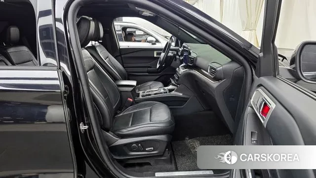 Ford Explorer 6th Generation 2019 Черный из Кореи, фото 2