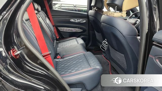 Genesis GV70 2021 Черный из Кореи, фото 2