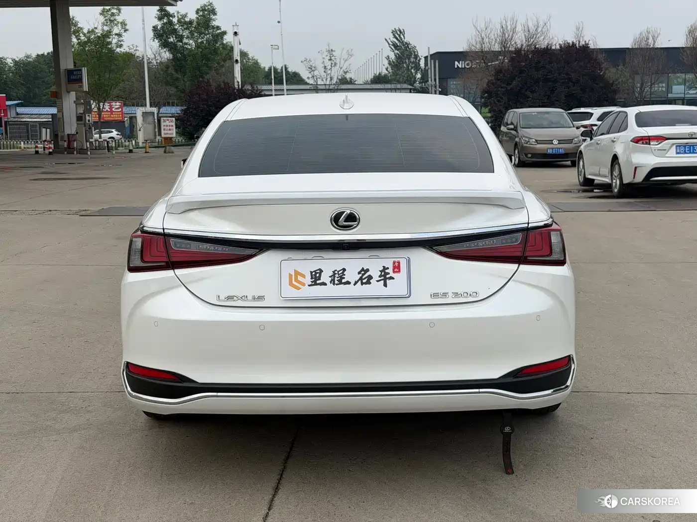 Lexus ES 2024 Белый из Китая, фото 2