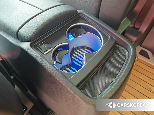 Mercedes-Benz V-class 2023 Черный из Китая, фото 2
