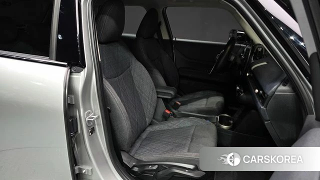 Mini Cooper C 4th generation 2025 Серебристо-серый из Кореи, фото 2