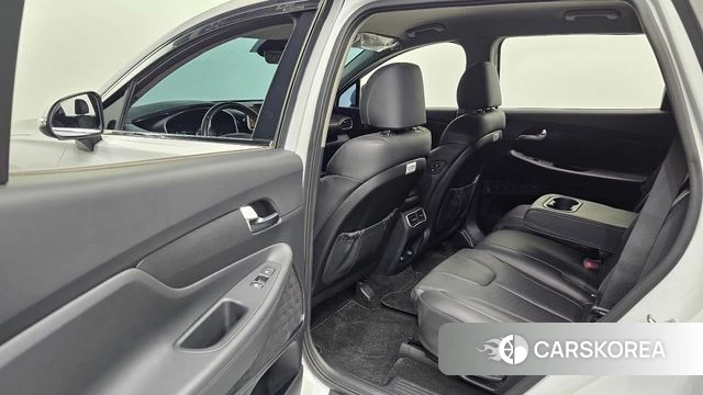 Hyundai The New Santa Fe 2021 Белый из Кореи, фото 2