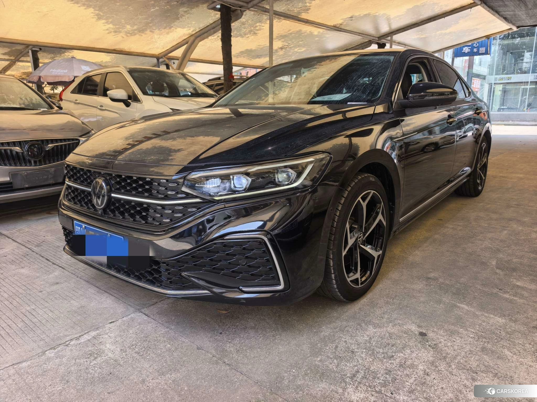Volkswagen Passat 2022 Черный из Китая, фото 2