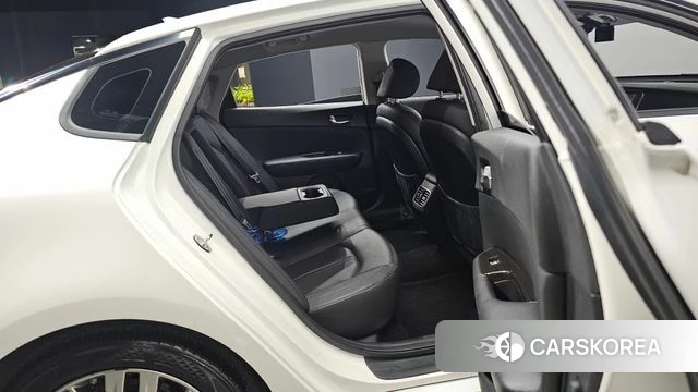 Kia The New K5 2nd generation 2018 Белый из Кореи, фото 2