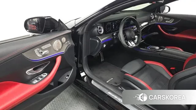 Mercedes-Benz E-Class W213 2022 Черный из Кореи, фото 2