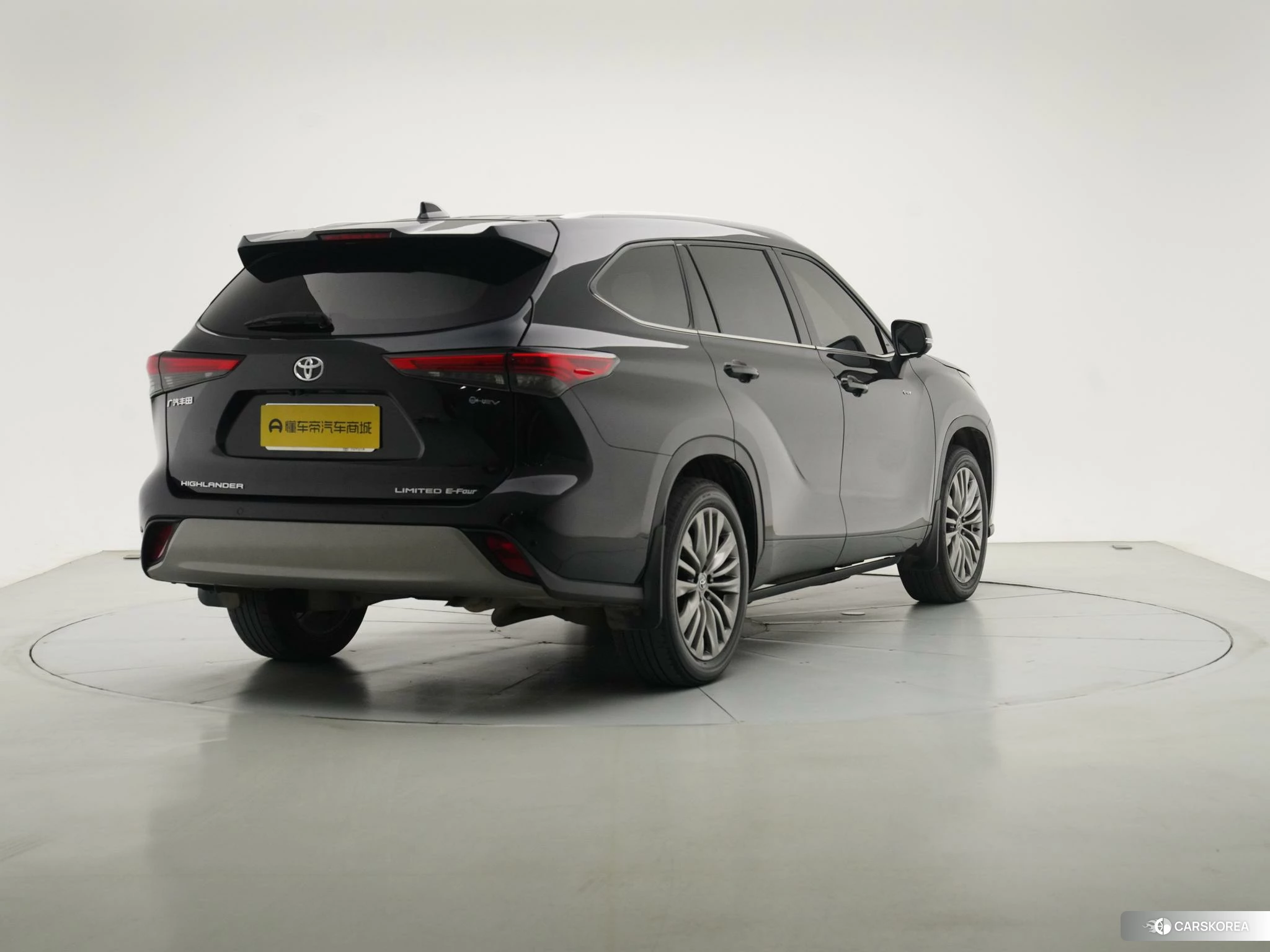 Toyota Highlander 2024 Черный из Китая, фото 2