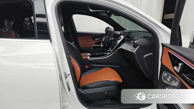 Mercedes-Benz GLC-Class X254 2024 Белый из Кореи, фото 2