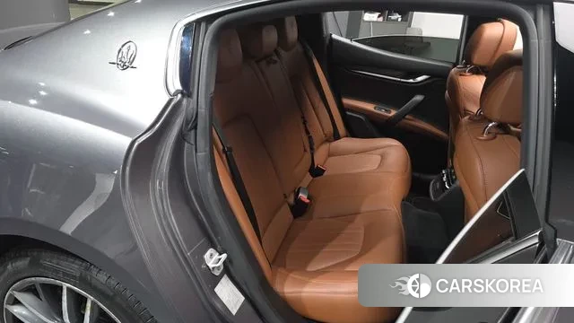Maserati Ghibli 2019 Серый из Кореи, фото 2