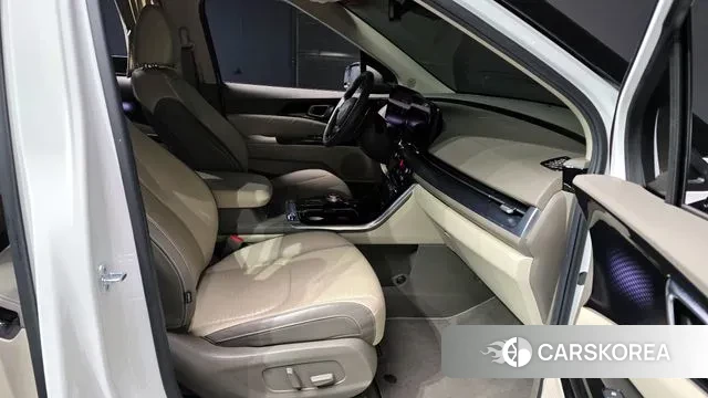 Kia Carnival 4th generation 2021 Белый из Кореи, фото 2