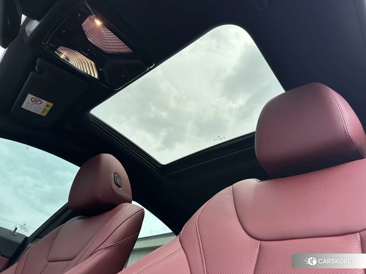 BMW i4 2023 Серебристо-серый из Китая, фото 2