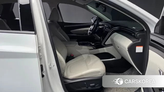 Hyundai Tucson Hybrid (NX4) 2023 Белый из Кореи, фото 2