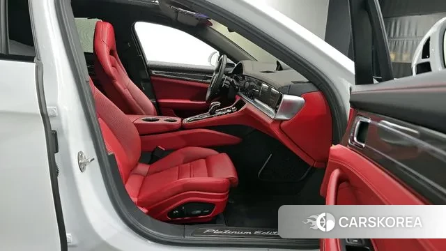 Porsche Panamera (971) 2023 Белый из Кореи, фото 2