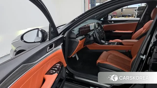 Kia The New K5 3rd generation 2024 Черный из Кореи, фото 2