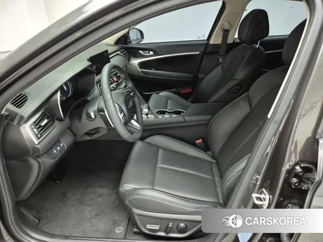 Genesis The New G70 2023 Серый из Кореи, фото 2