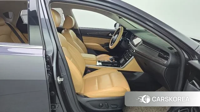 Kia K7 Premier 2019 Серый из Кореи, фото 2