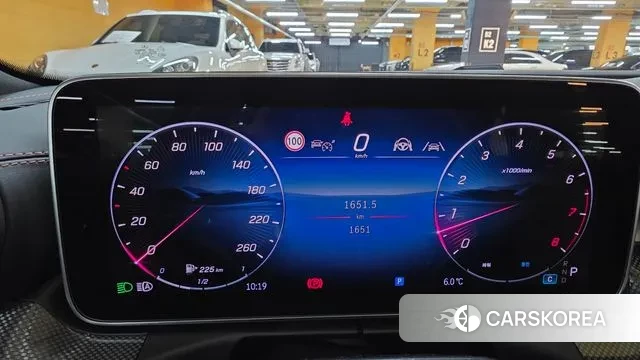 Mercedes-Benz C-Class W206 2025 Белый из Кореи, фото 2