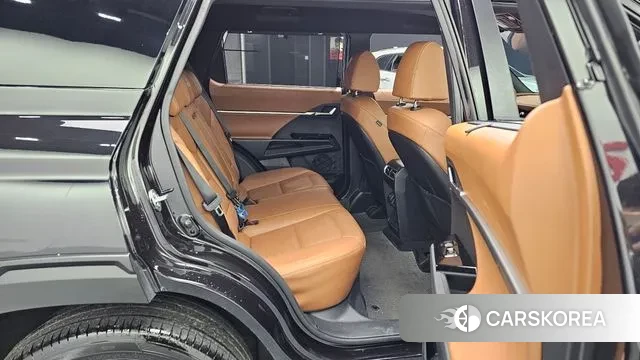 Ssangyong Torres 2023 Черный из Кореи, фото 2