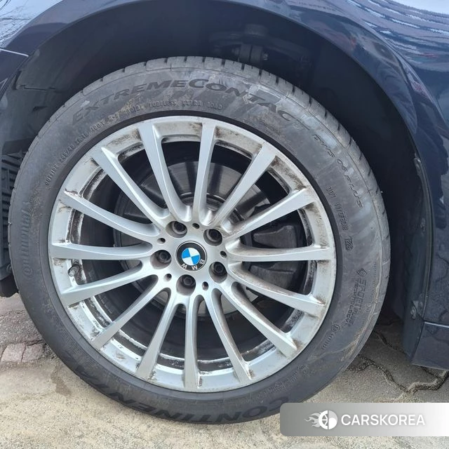 BMW 5 Series (G30) 2019 Синий из Кореи, фото 2