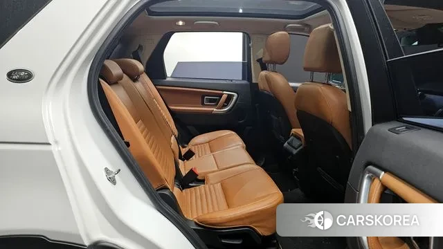Land Rover Discovery Sports 2019 Белый из Кореи, фото 2